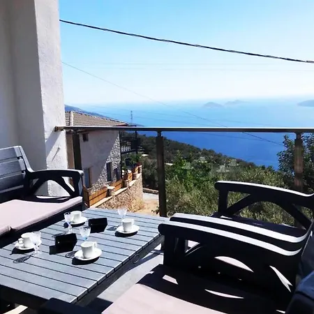 Aren In Kalkan * קס